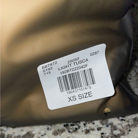 Fear of God Essentials Tuscan Crew Sweatshirt 🆕 - Picture 2 of 2